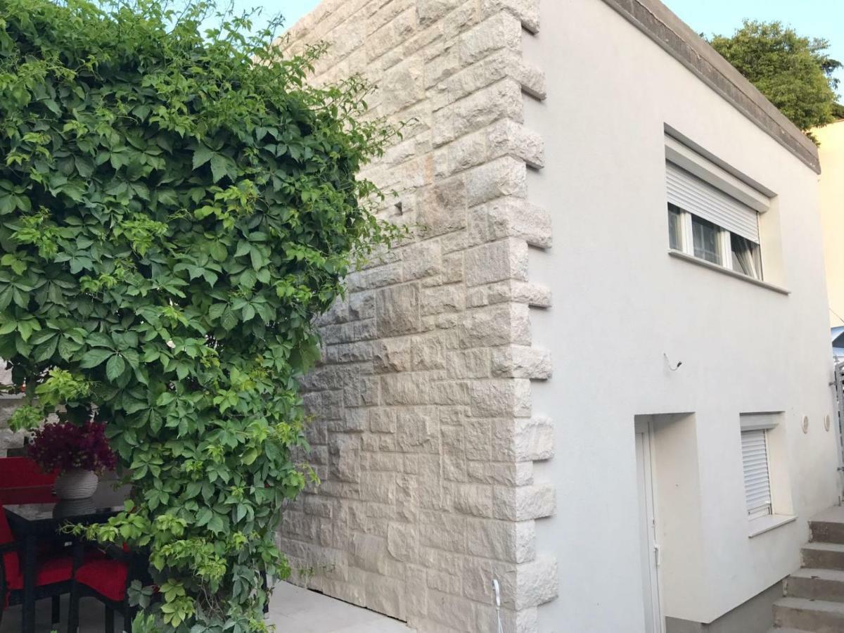 Apartman Crnica Šibenik Exterior foto